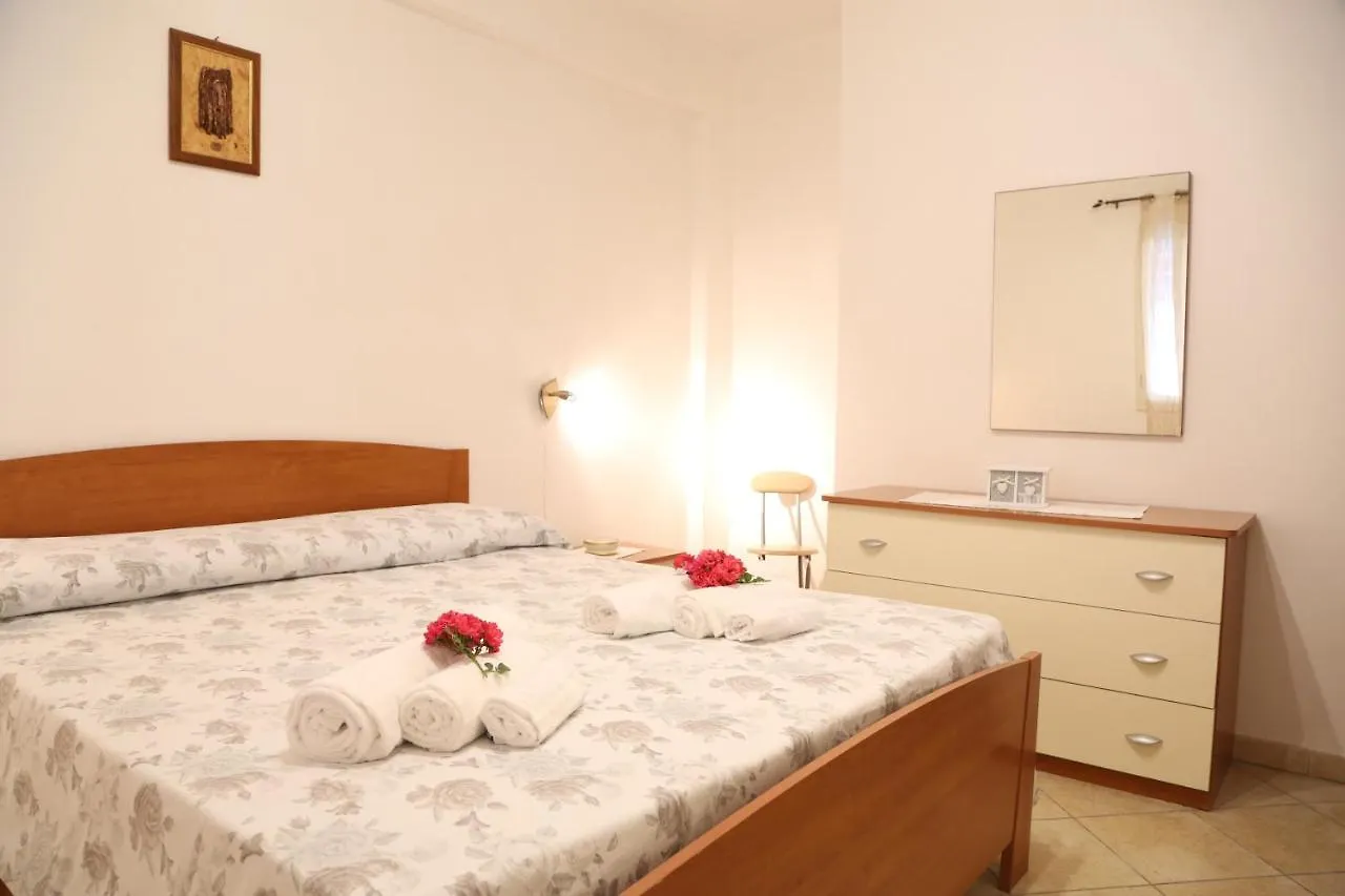Holiday home Casa Bonsai Villa Cava d'Aliga Italy
